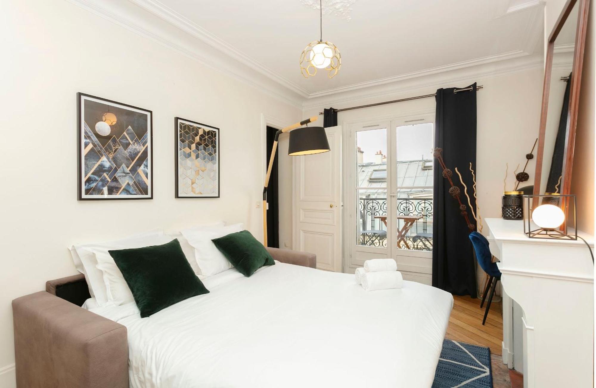 Notre-dame - 1br With Balcony - Cityapartmentstay Appartamento