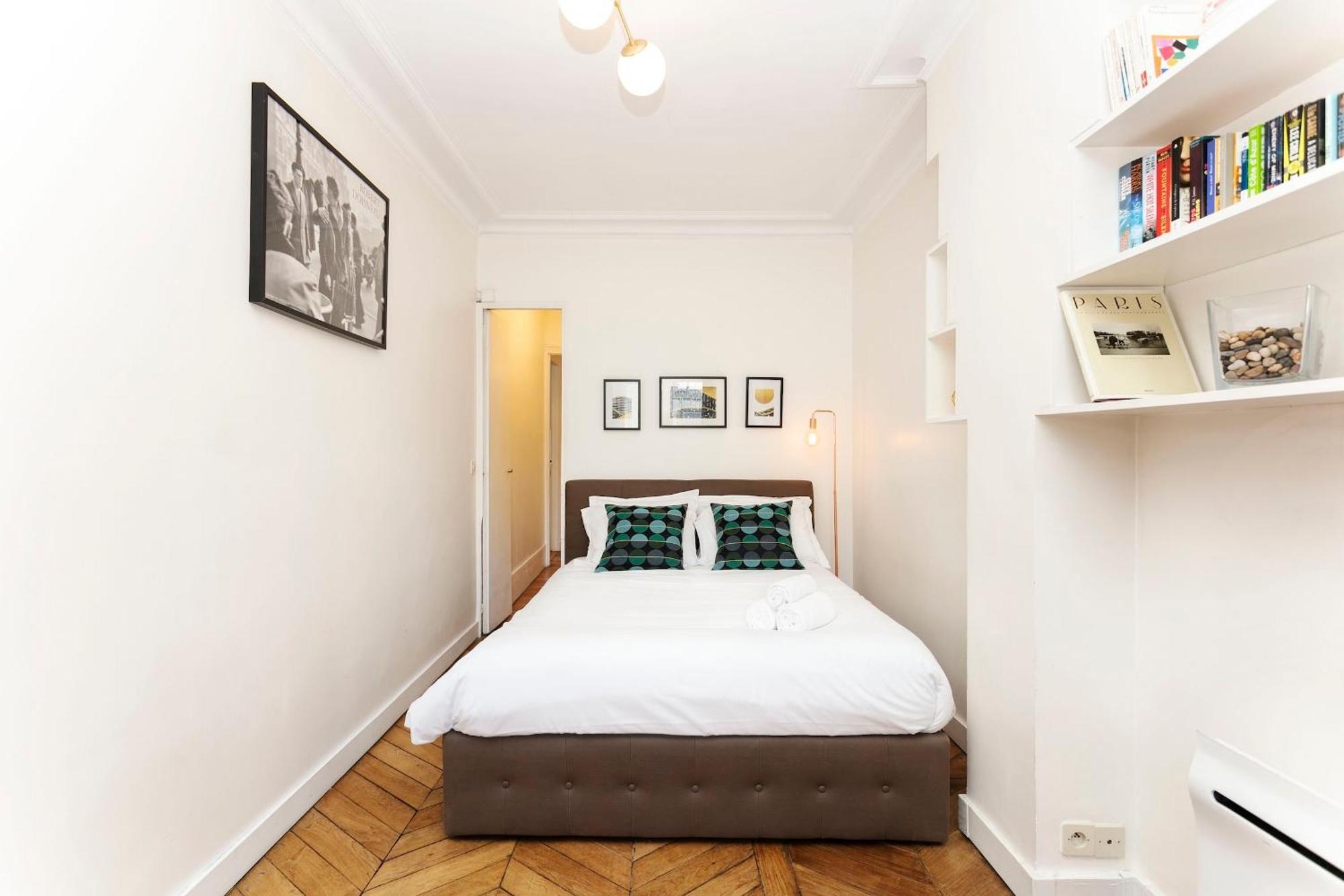 Notre-dame - 1br With Balcony - Cityapartmentstay Parigi